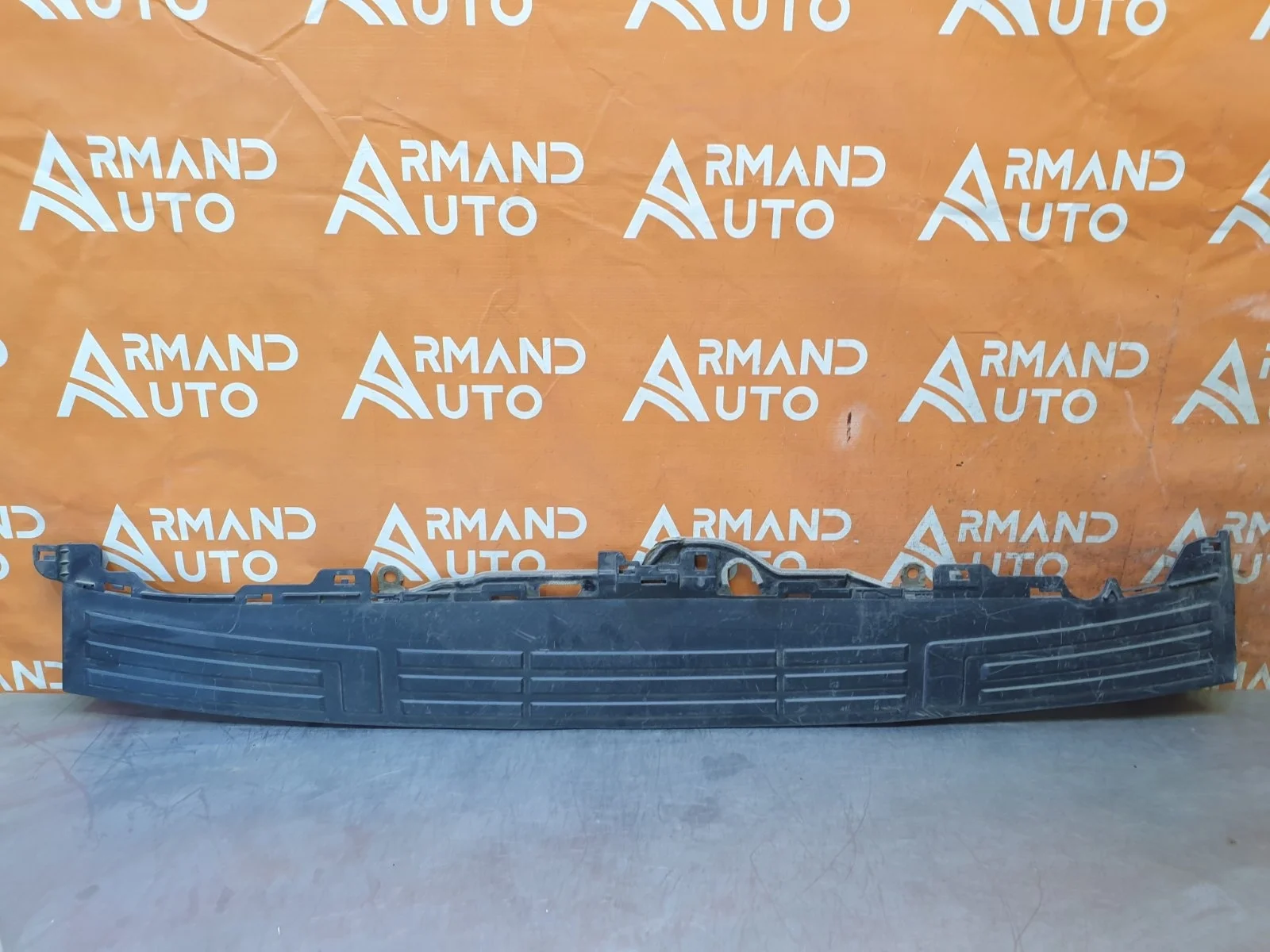 Накладка бампера верхняя Toyota Land Cruiser Prado 2009-нв 150