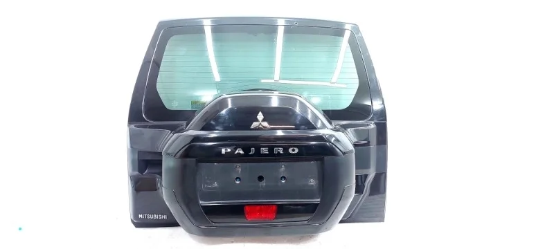 Дверь багажника Mitsubishi Pajero 2016 V98W