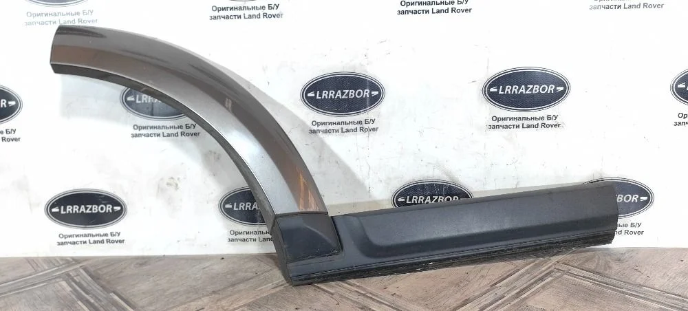 Молдинг двери задней правой DISCOVERY 4 L319 09-15
