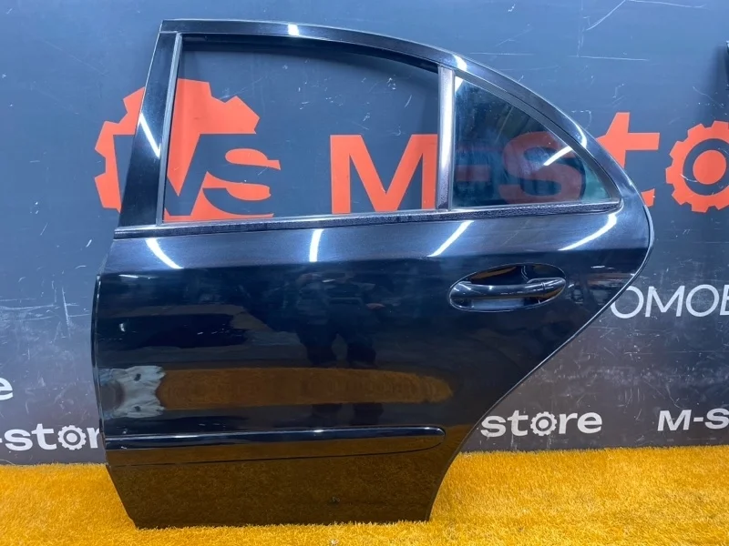 Дверь Mercedes-Benz -class 2008 W211