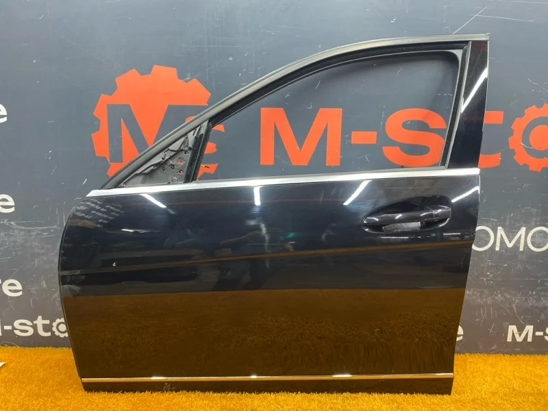 Дверь Mercedes-Benz -Class 2007 W204