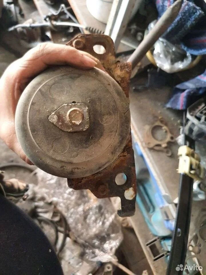 Опора двигателя Toyota Land Cruiser 200 (2007—2012)