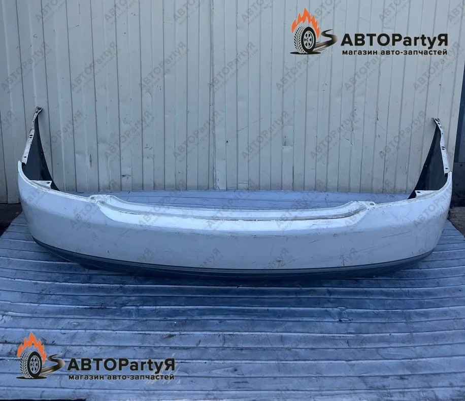 Бампер задний Nissan Teana J31 дорестайлинг