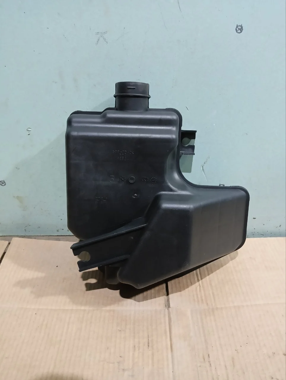 Резонатор воздушного фильтра Honda CR-V 3 2007-2012