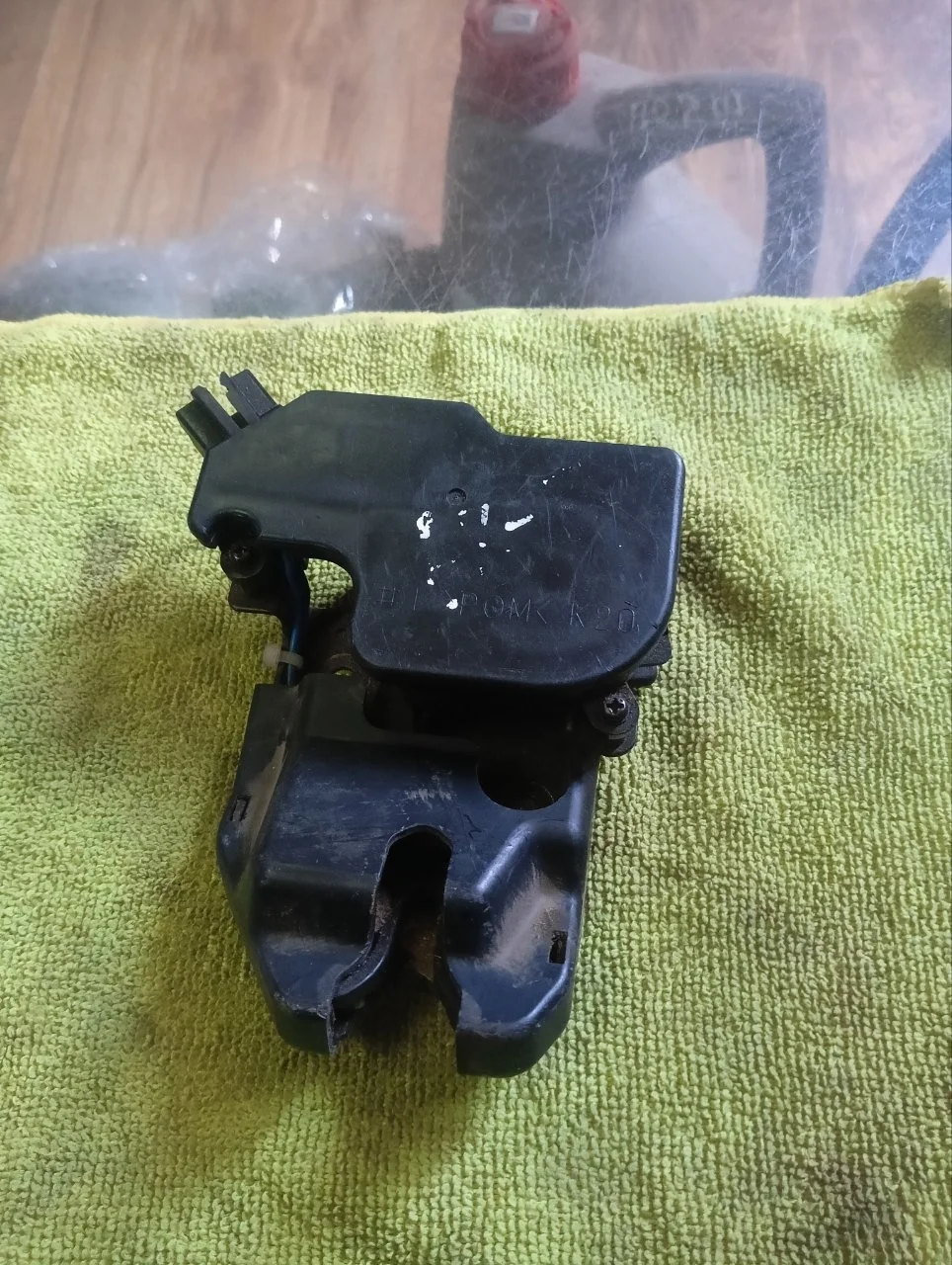 Замок багажника Honda Civic 8 2009-2011 4D