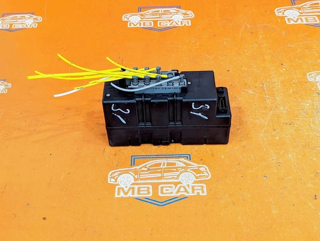 Компрессор центрального замка Mercedes-Benz