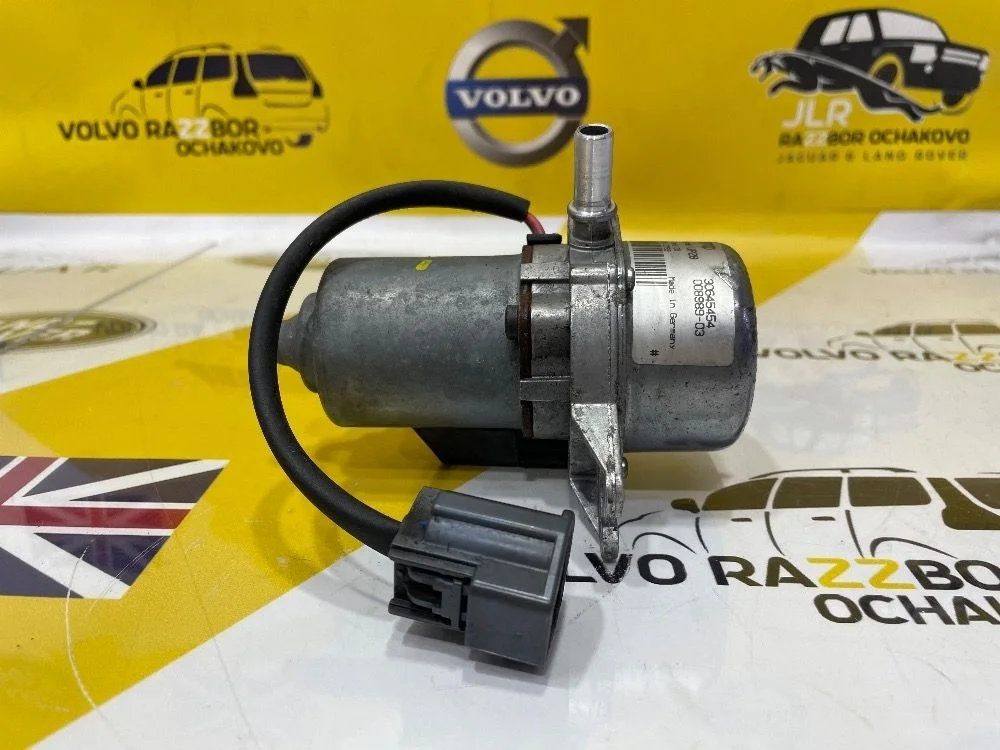 Насос вакуумный тормозов Volvo S60 XC70 3064545 S80 I рестайлинг (2003—2006)