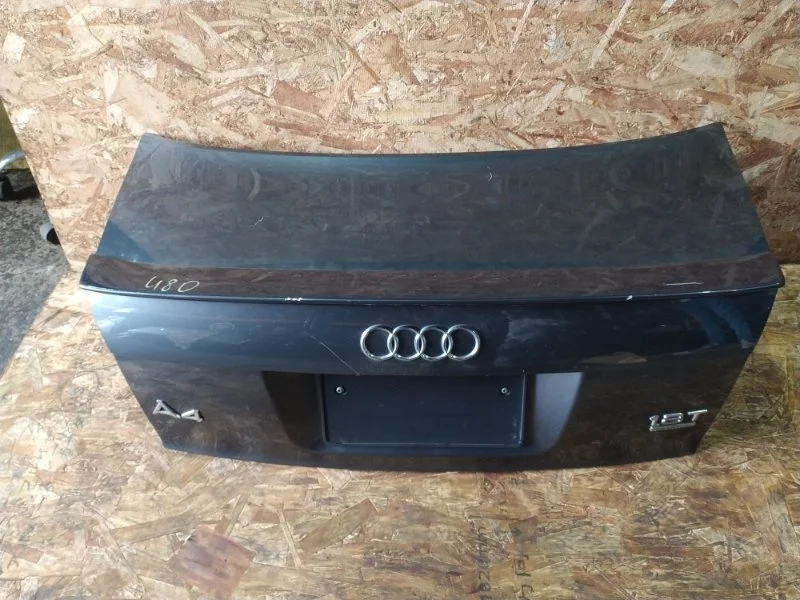 Крышка багажника Audi A4 2002 8E2