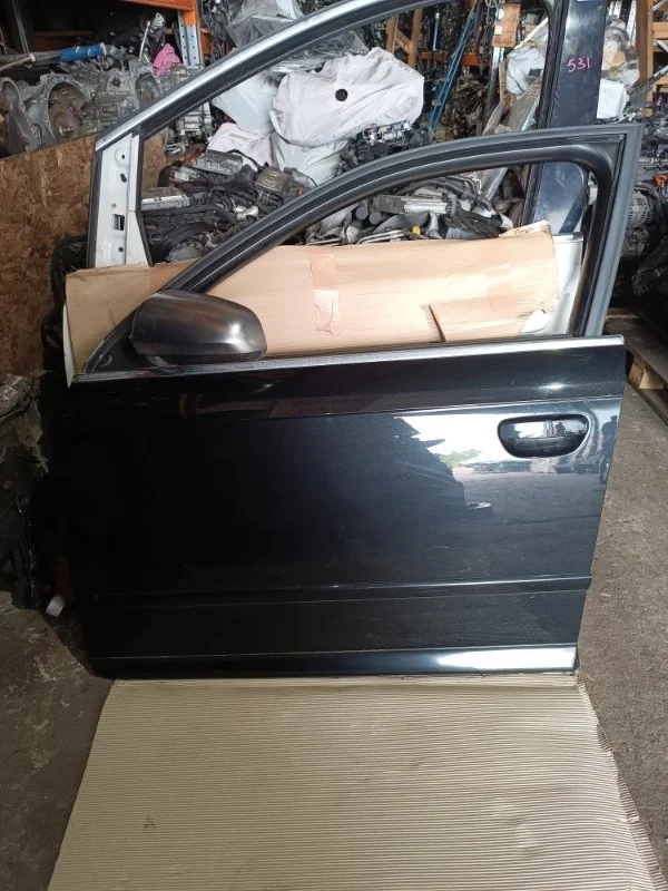 Дверь Audi S4 2007 8ED