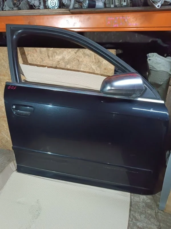 Дверь Audi S4 2007 8ED