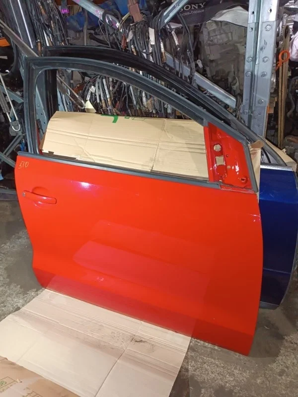 Дверь Volkswagen Polo 2011 5