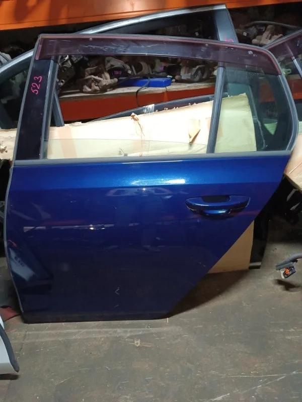 Дверь Volkswagen Golf 2011 5K1