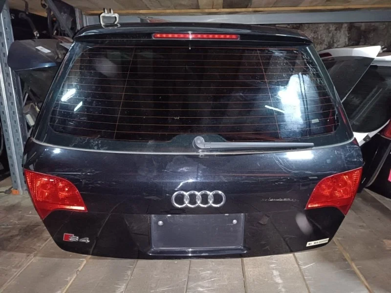 Крышка багажника Audi S4 2007 8ED