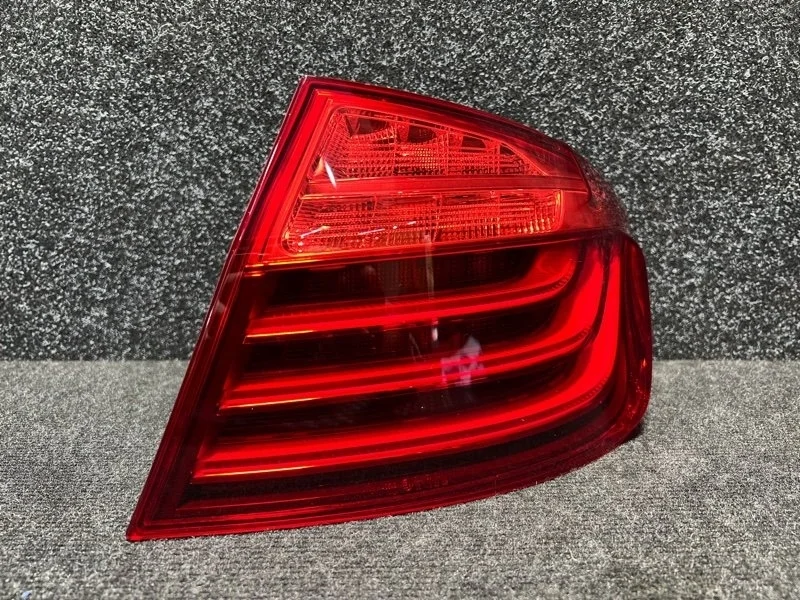 Фонарь Bmw 63217306162, задний правый