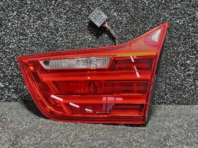 Фонарь Bmw 63217296102, задний правый
