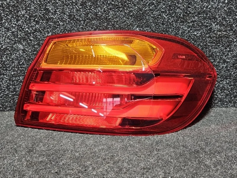 Фонарь Bmw 63217296098, задний правый