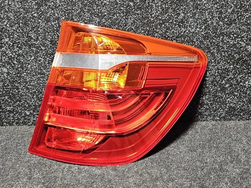 Фонарь Bmw 63217217312, задний правый
