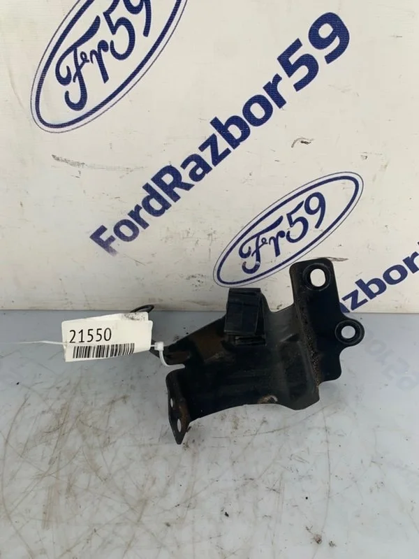 Кронштейн бочка гидроусилителя Ford Focus 2 2009 1344960 CB4 1.6 (SHDA)