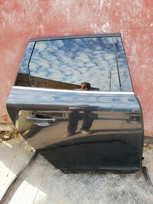 Дверь Volvo XC60 2008-2017