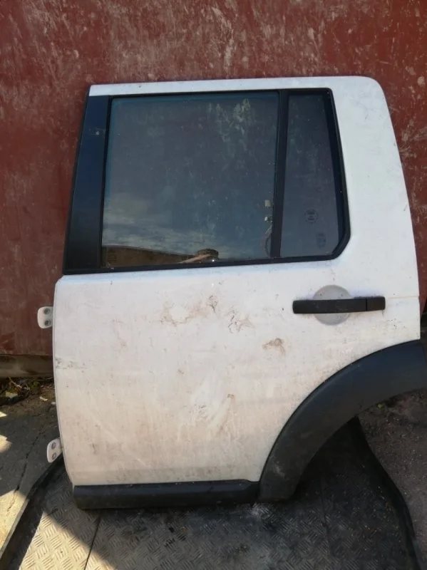 Дверь Land Rover Discovery 2009-2016