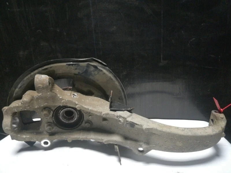 Кулак поворотный Infiniti QX70 2008-2017 S51