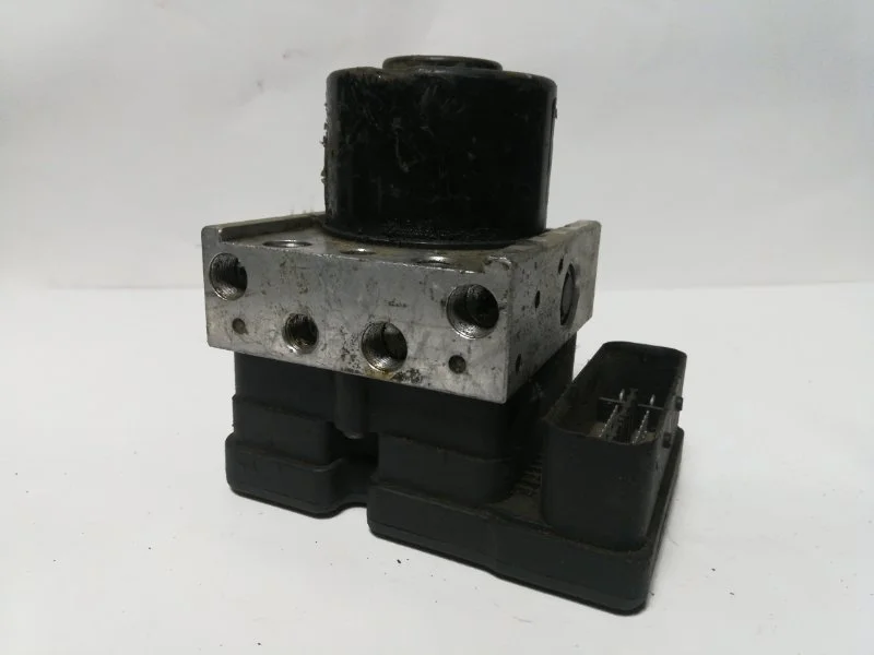 Блок abs Mazda 3 2003-2009 BK