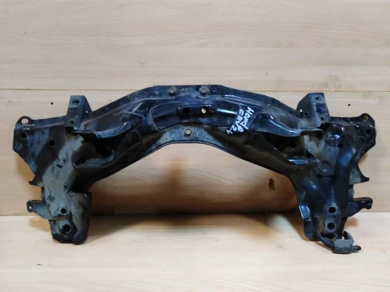 Подрамник Honda CR-V 2011-2018 4 (RM1/RM4)
