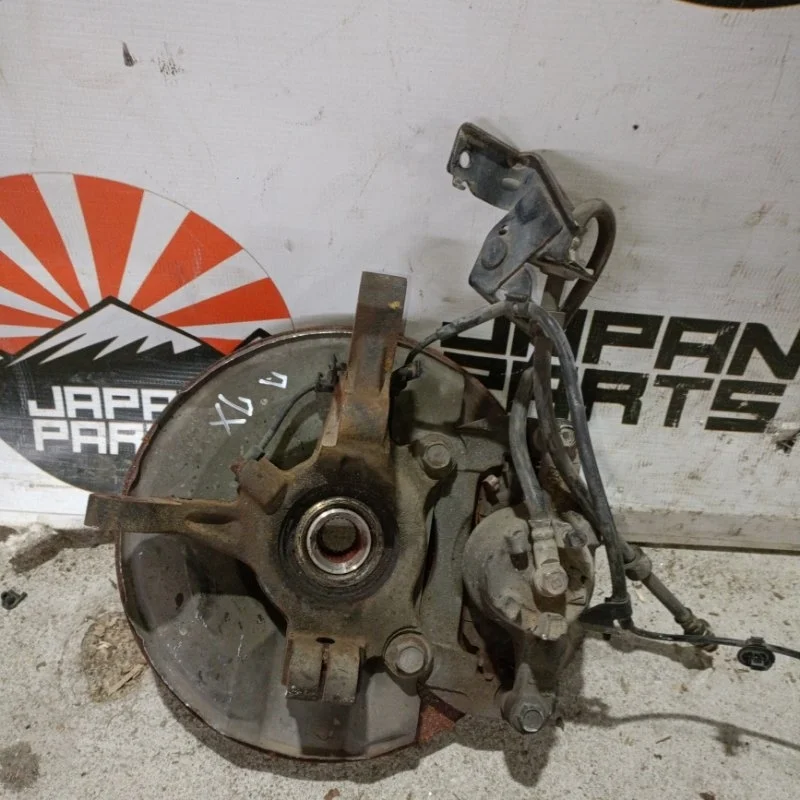 Кулак поворотный Mitsubishi Outlander XL