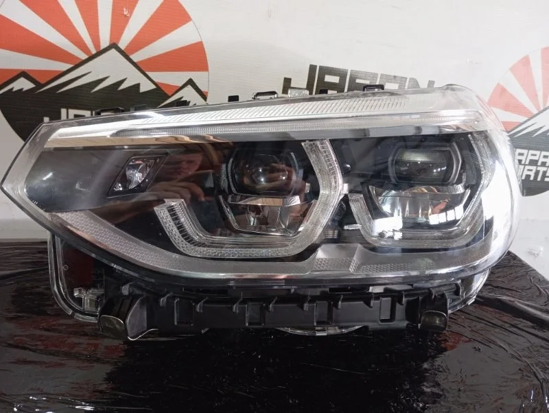 Фара BMW X3 2021 G01 G02