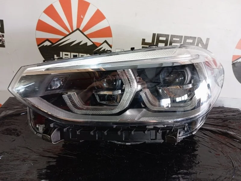 Фара BMW X3 2021 G01 G02