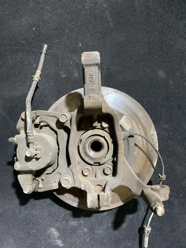 Кулак поворотный Nissan Murano Z50