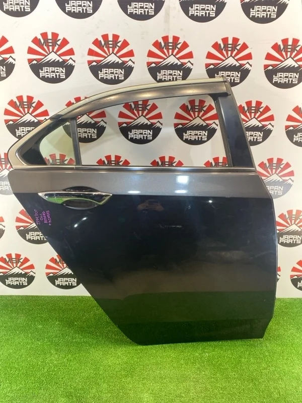 Дверь Honda Accord CU