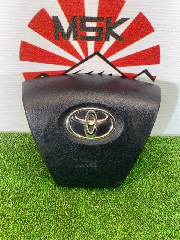 Аирбаг на руль Toyota Camry 50