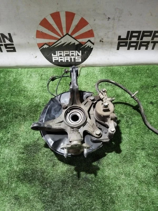 Кулак поворотный Honda Civic 4 (RM1/RM4)