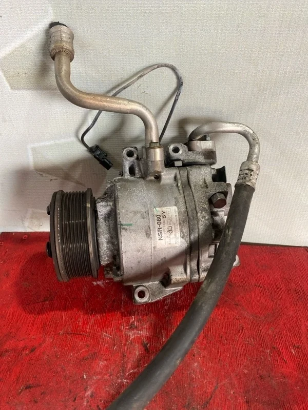 Компрессор кондиционера Honda Civic 4D FD1 FD2 FD3