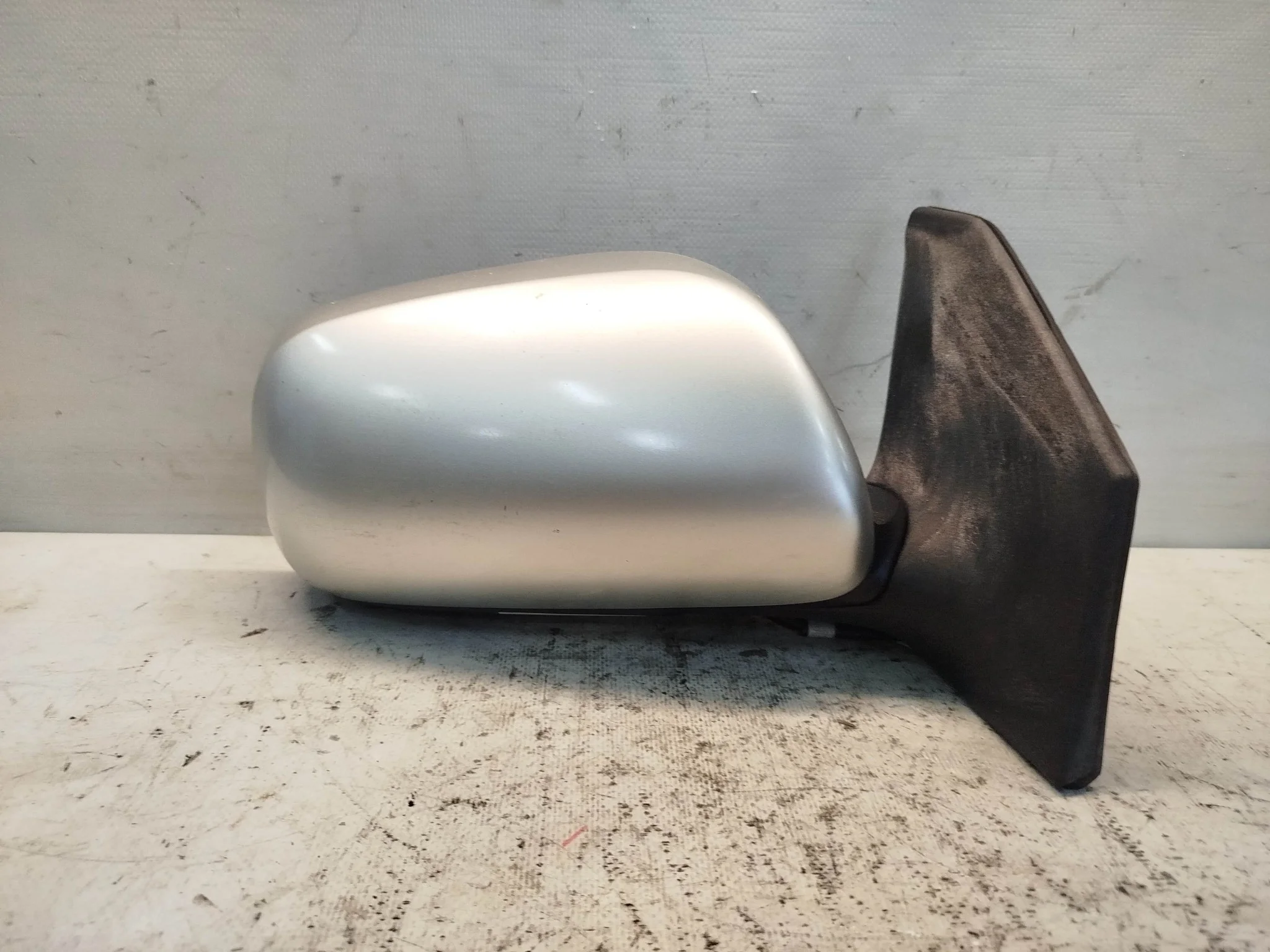 ЗЕРКАЛО TOYOTA AVENSIS ADT250 ADT251 AZT250 AZT250W AZT251 AZT251W AZT255 AZT255W CDT250 ZZT250 ZZT251 7 КОНТАКТОВ ПРАВОЕ 1 МОДЕЛЬ 8790105060 серебро, 1C0 KE592