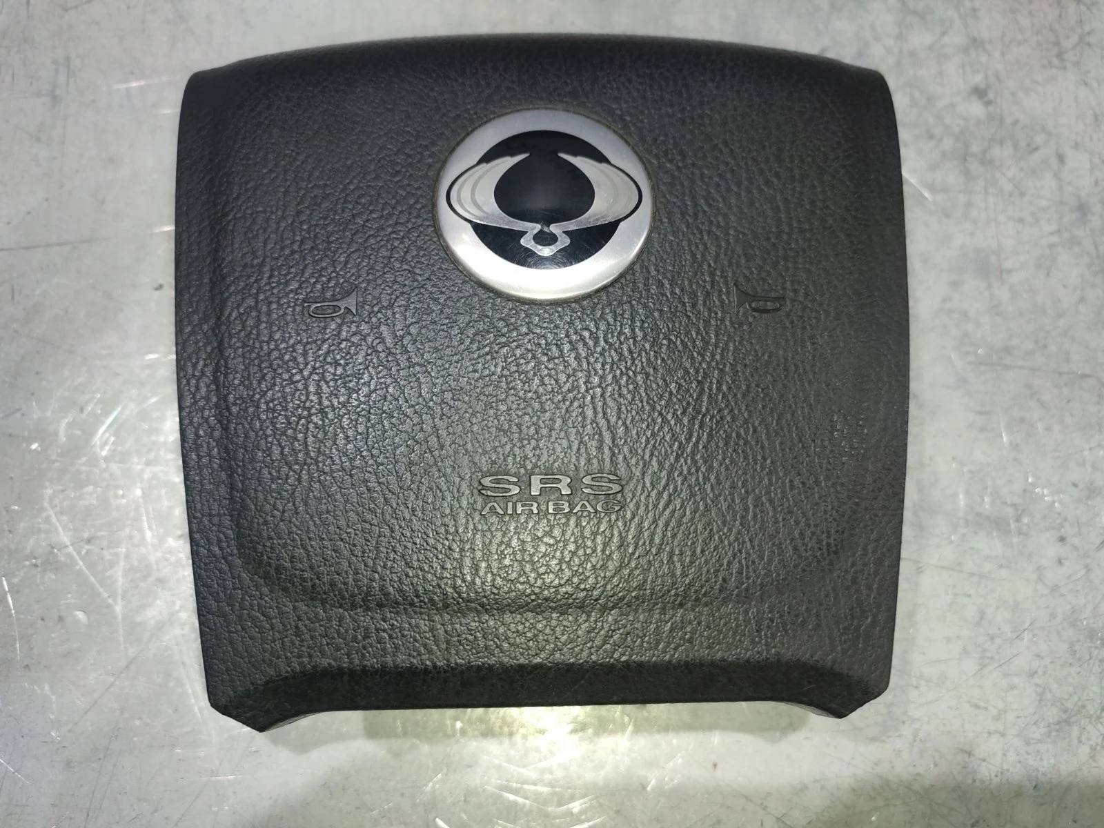 Подушка безопасности airbag водителя Ssangyong Kyron 2010 D130