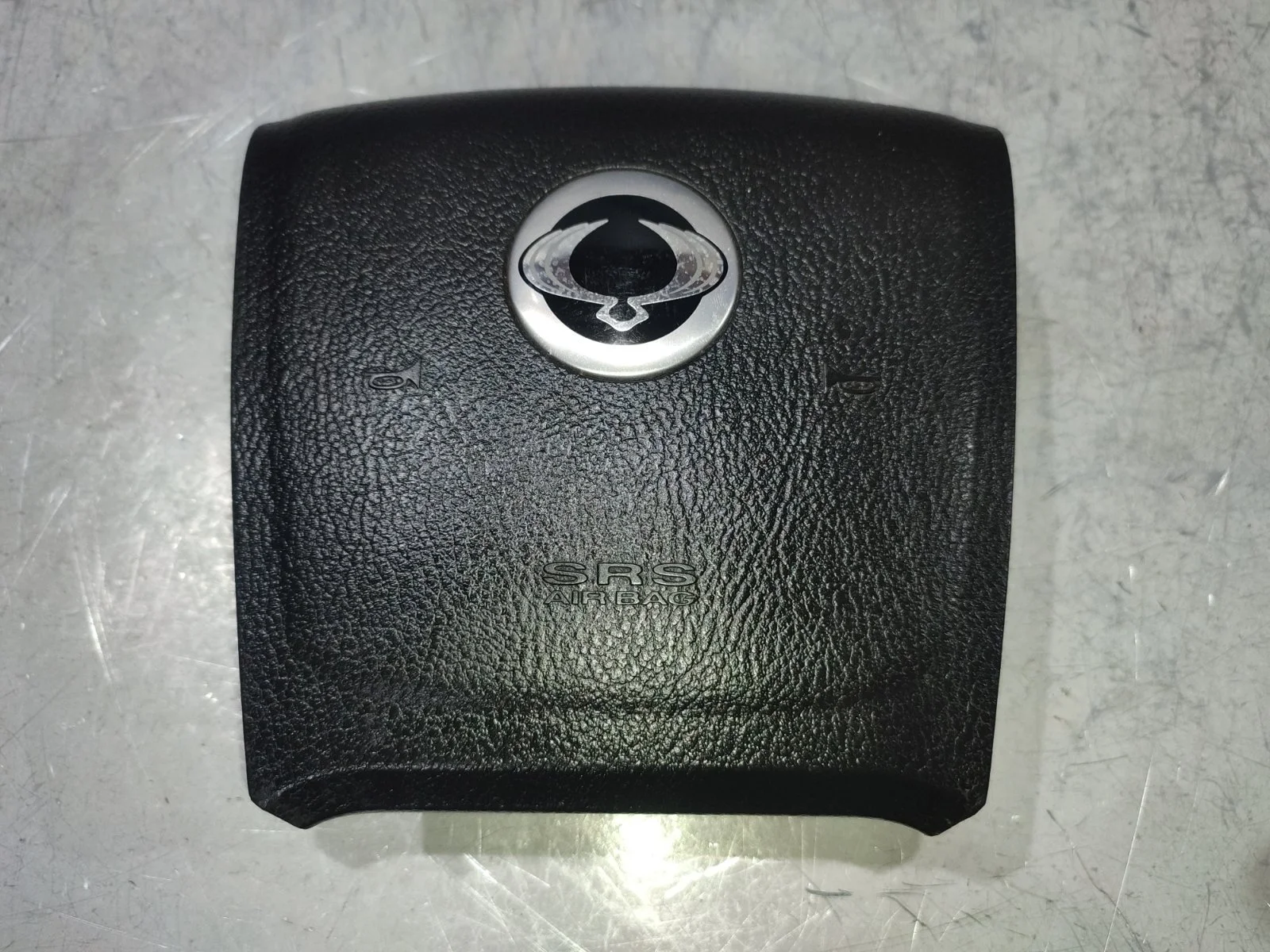 Подушка безопасности airbag водителя SsangYong Kyron 2009 D130
