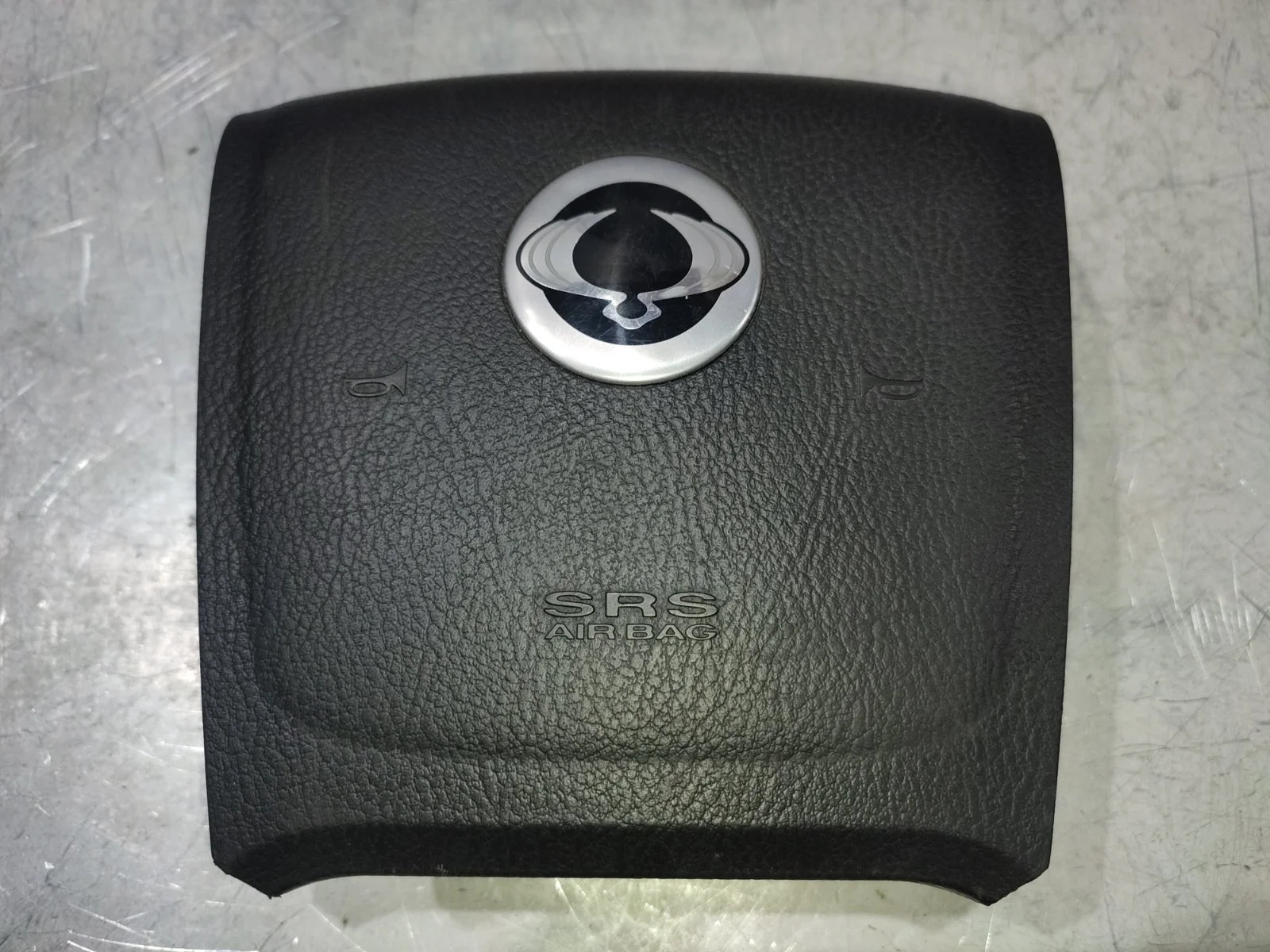 Подушка безопасности airbag водителя Ssangyong Kyron 2010 D130