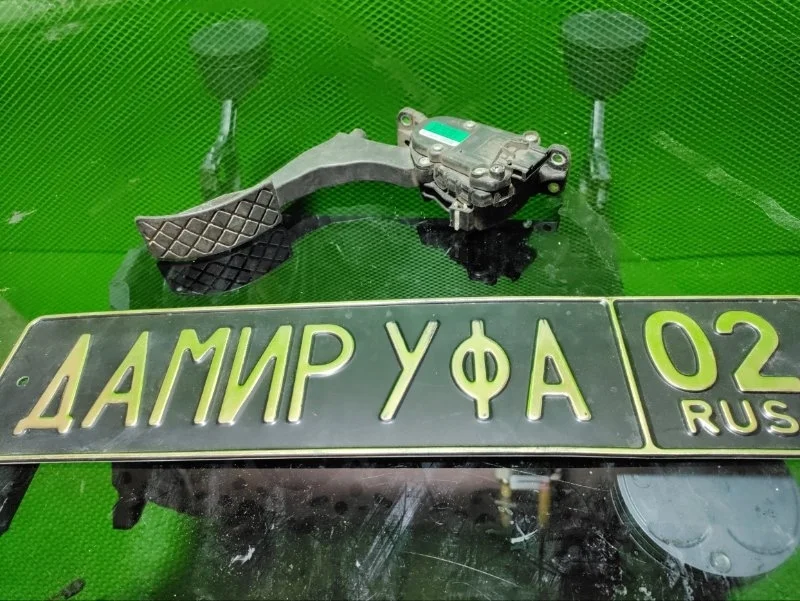 Педаль газа Volkswagen Bora A4 (1998—2005)
