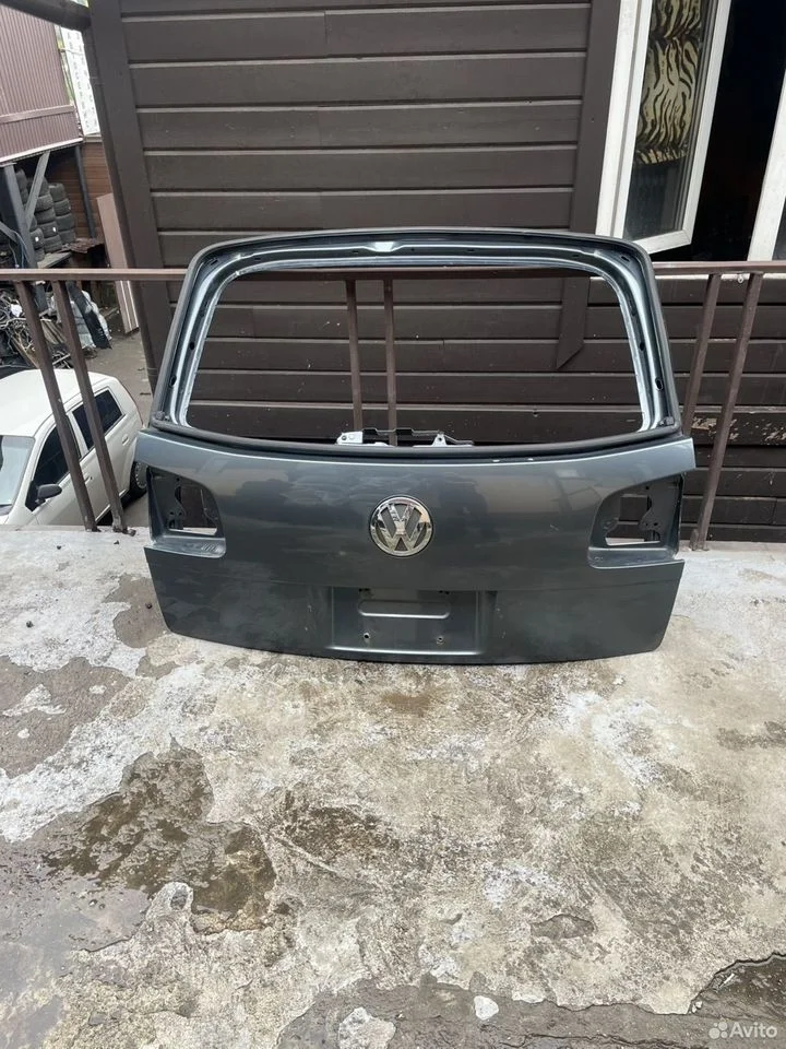Крышка багажника vw touareg