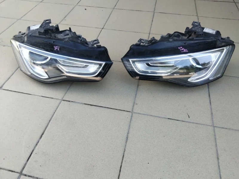 Фара Audi A5 2011-2016 8T