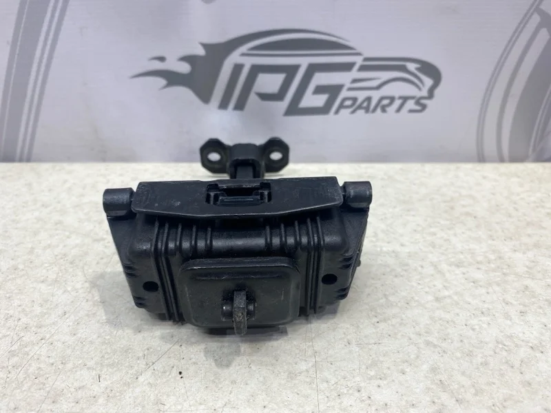 Ограничитель передней двери Mercedes-benz Viano 2004 W639