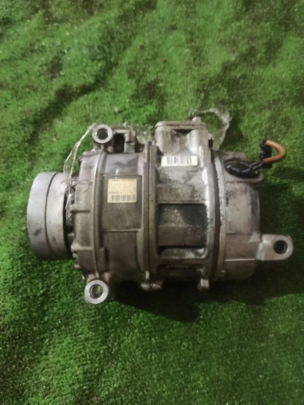 Компрессор кондиционера Audi S8 2007 4E