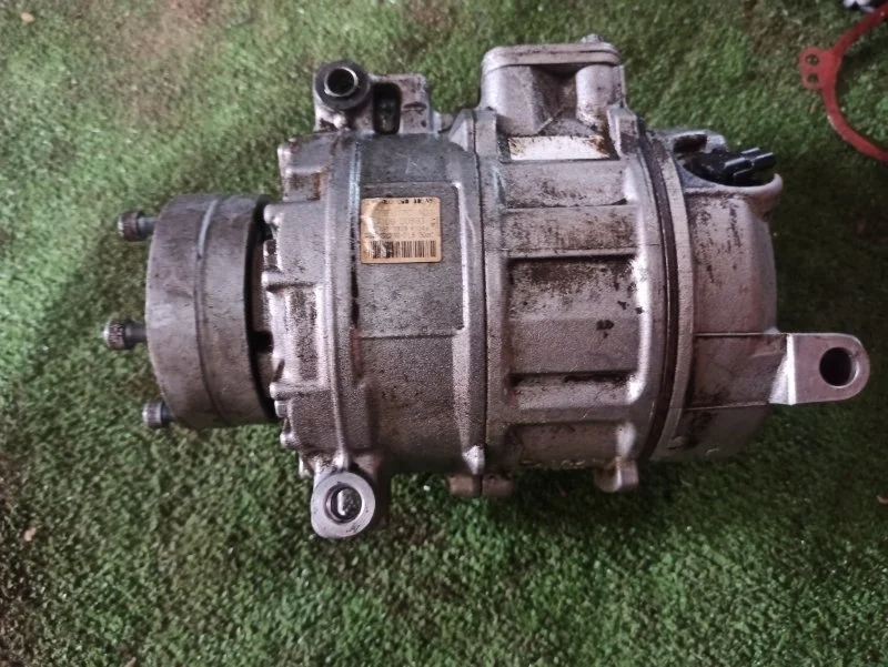 Компрессор кондиционера Audi A6 2007 4F2