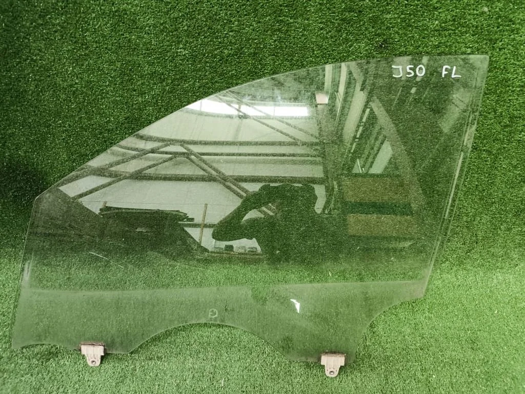 Б.у. стекло двери INFINITI QX50 J50 INFINITI QX50 J50