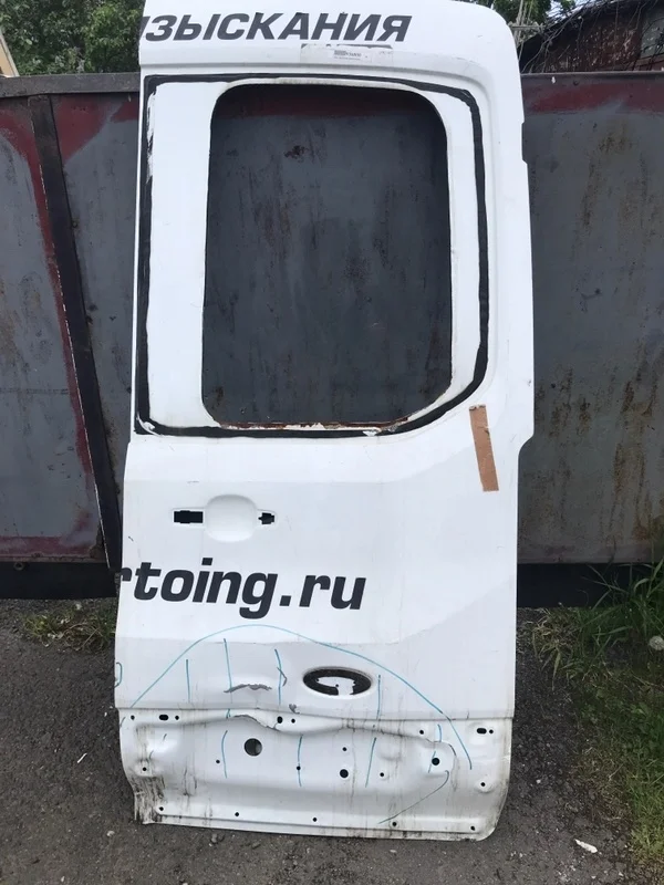 Дверь Ford Transit 1929035 8, задняя правая