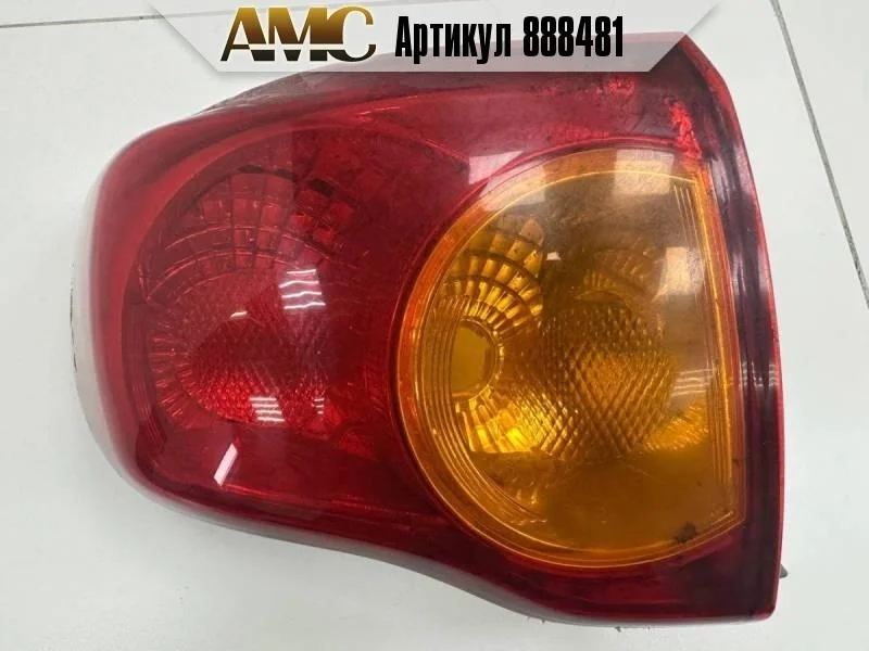 Фонарь задний наружный левый Toyota Corolla E150 2006-2013