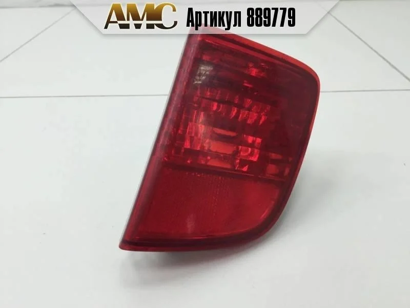 Фонарь задний в бампер правый Toyota Land Cruiser J200 2007-2015