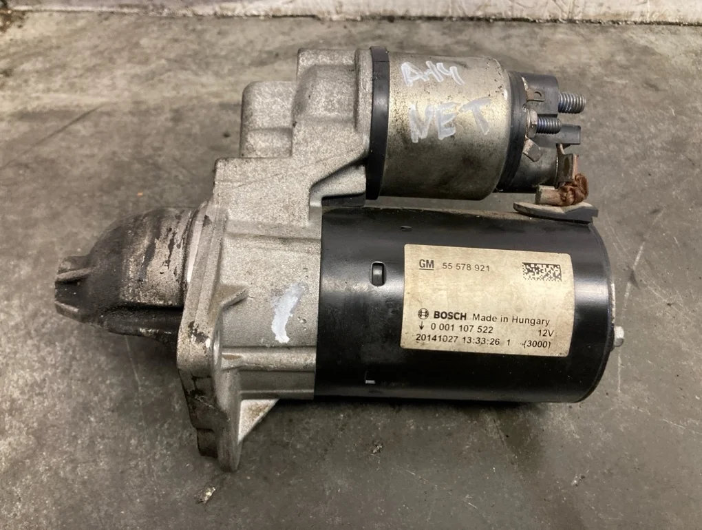 Стартер Opel Astra 2011 J